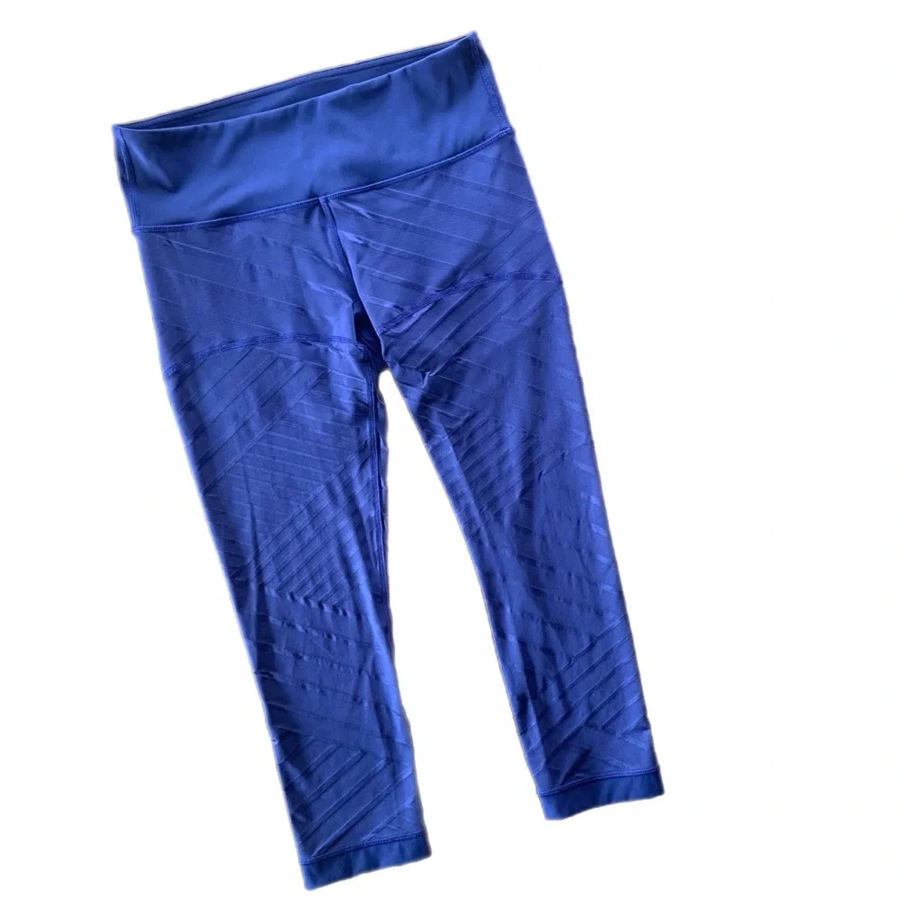Lululemon Hot Like Angi Crop Leggings